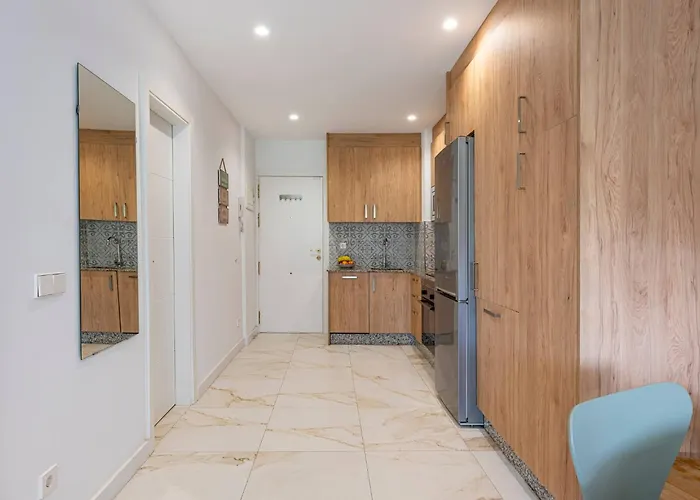 Daire With Sea Views, Pool, Parking And Tennis Court