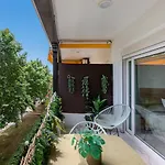 With Sea Views, Pool, Parking And Tennis Court 公寓 马尔韦利亚