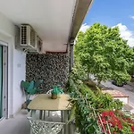 公寓 With Sea Views, Pool, Parking And Tennis Court
