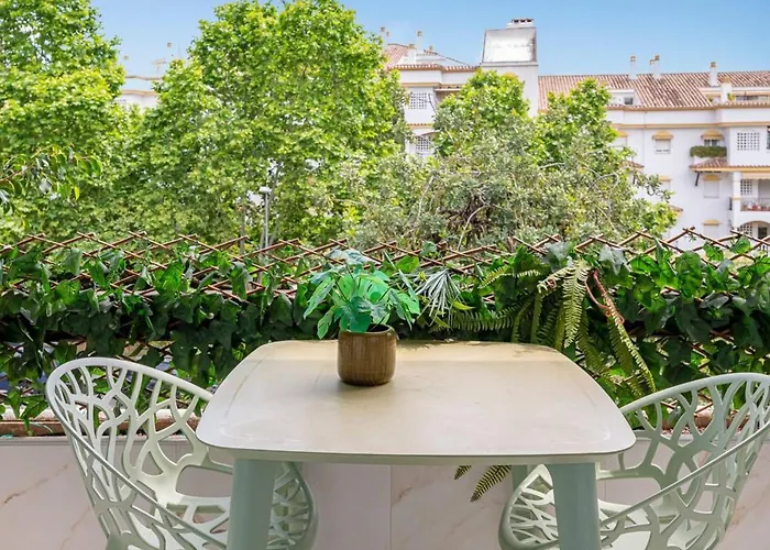 דירה With Sea Views, Pool, Parking And Tennis Court *