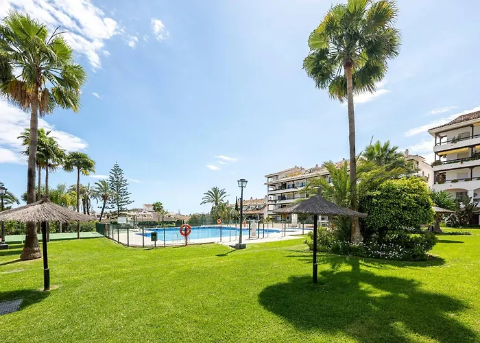 With Sea Views, Pool, Parking And Tennis Court Apartment *