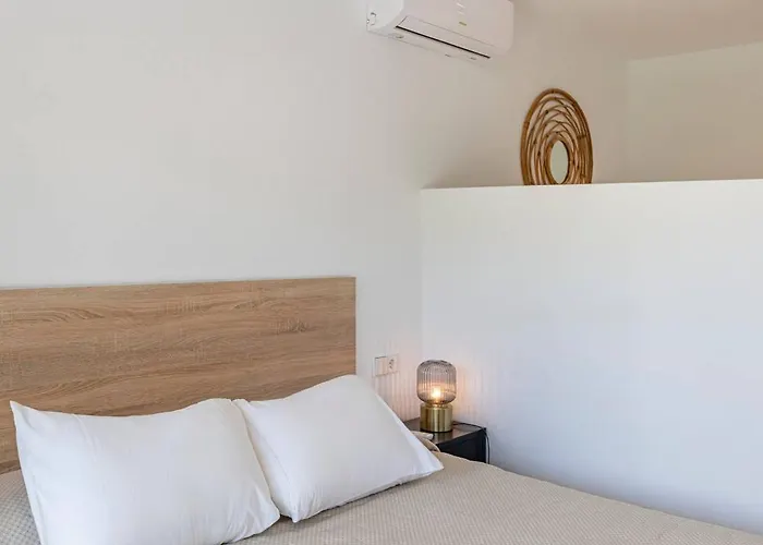 With Sea Views, Pool, Parking And Tennis Court 公寓